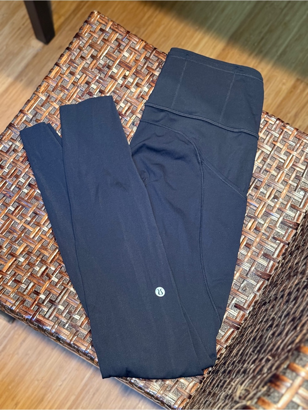 Lululemon Wunder Train High-Rise Tight with Pockets 28" Black Size 6 - Picture 9 of 10